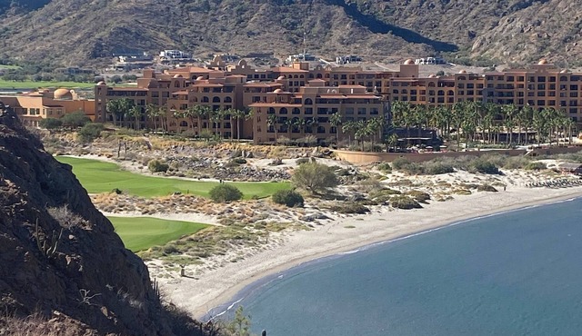 Experience the Sea of Cortez in a Luxury 2 Bedroom Suite in a Secluded Setting. in Loreto BCS