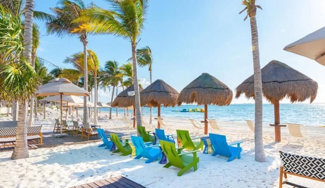 Garza Blanca 2BR Ste, Isla Mujeres, Cancun w/AC, WIFI, Personal Butler, etc. in Cancún