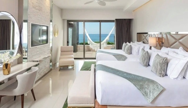 GARZA BLANCA CABO LUXURY STUDIO RESORT Beachfront Infinity Pools Fine Dining in Cabo San Lucas