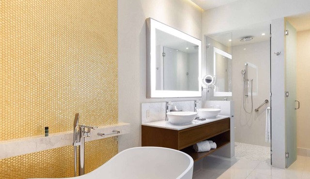 Gorgeous Studio Suite w/Private Terrace at all inclusive resort in Comondu