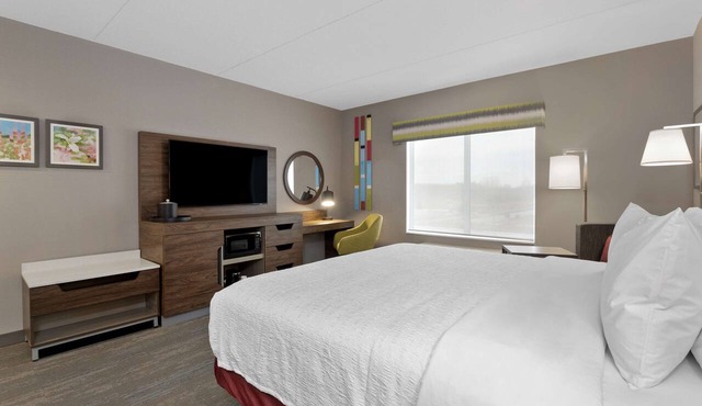 Hampton Inn By Hilton Cornwall in Cornwall