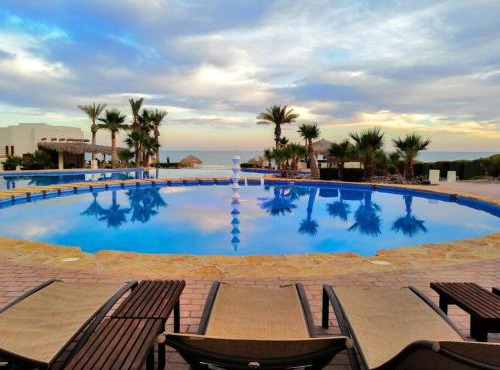 Hidden Gem Villa with Serene Beach & Pool Access in Puerto Peñasco
