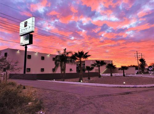 Hotel Oasis in Caborca