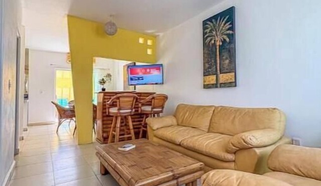 House for 8 | Swimming pool | 10 min. beach | WiFi | A/C in Las Jarretaderas