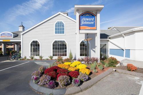 Howard Johnson by Wyndham Mystic in Mystic
