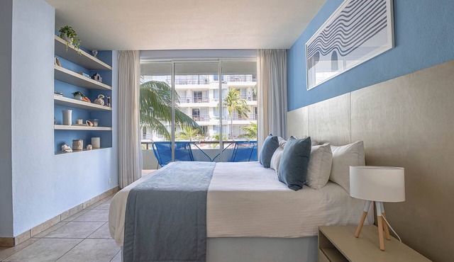Ixchel Beach Hotel in Isla Mujeres