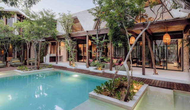 Jungle Villa for 21 · Pool, Yoga & Concierge in Tulum