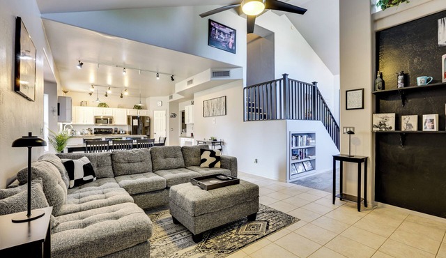 Labor Day Weekend Special: Flexible Check-In/Out! in Phoenix