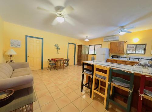 Large Gated Parking, Cozy Casa near Pickleball in Los Barriles