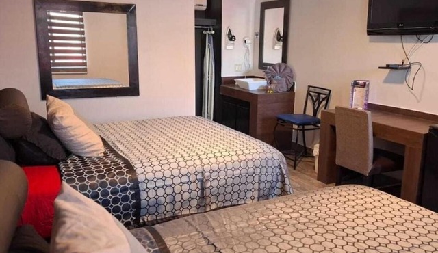 Lizvan Hotel-Motel in Tijuana