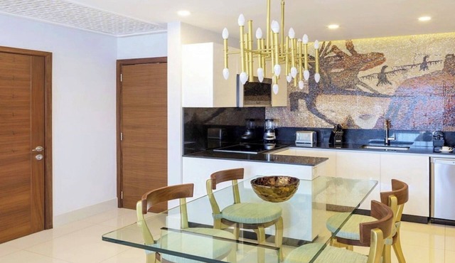 Luxury 1-Bedroom Suite in Garza Blanca Cancun – Ocean Views & Resort Living
