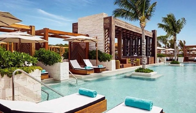 Luxury, Beach Adjacent 2BR 2.5BA GRAND LUXXE Master Suite 2600sft. (Sleeps 6-8) in Playa del Carmen
