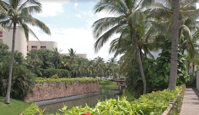 Luxury Beach Resort TWO Bdrm/2 BathRm Mayan Palace at Vidanta, 4 Adults +2 Kids in Puerto Vallarta