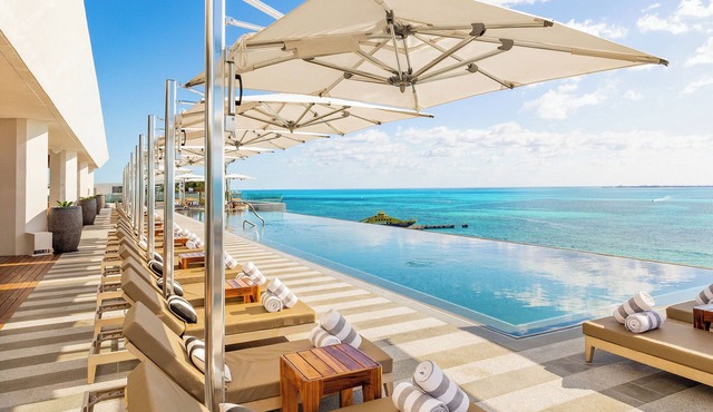 Luxury Hotel Mousai Cancun-Studio Suite w/Butler & Private Hot Tub-Ocean view! in Q.R.