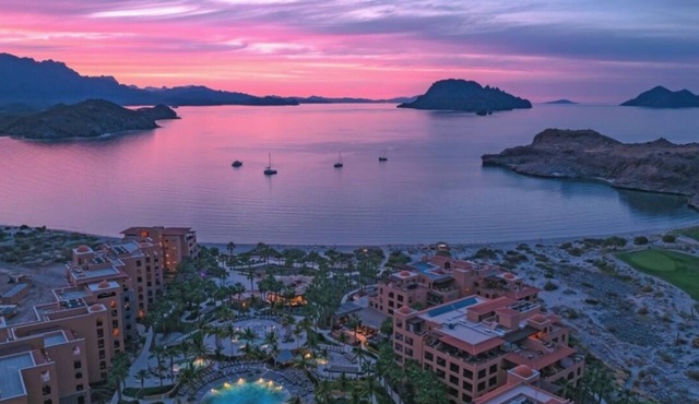 Luxury 3 BR Villa - TPC Danzante Bay Golf, Spa & Sea - Villa del Palmar Loreto in Ensenada Blanca Loreto