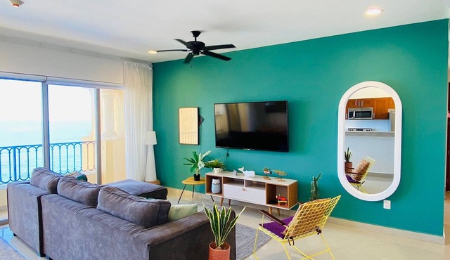 Luxury on the beach and incredible views of the sea. in Mazatlán