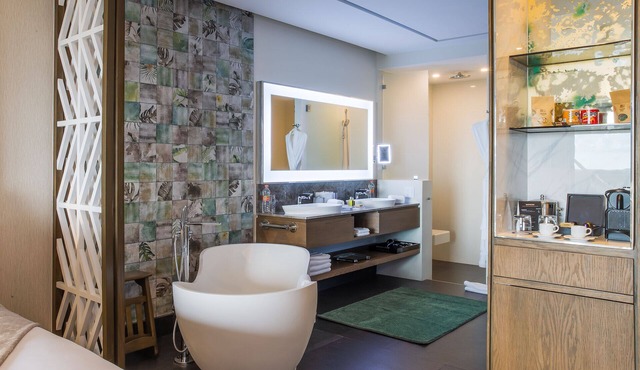 Luxury Suites Cancun Garza Blanca in Cancún