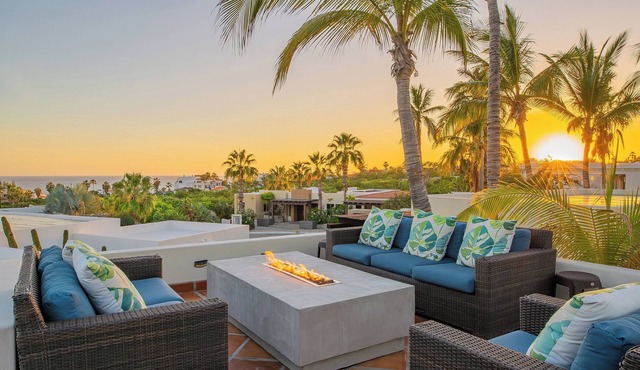 Luxury Villa w/Private Pool, Hot Tub, Firepit & Ocean Views in Santa Carmela in Cabo San Lucas