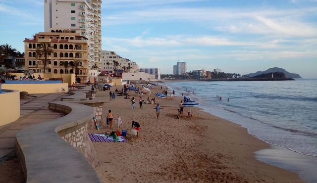 Mazatlán Ocean Front Condo in Mazatlán
