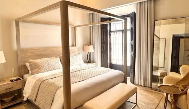 Nieve Suite | Elegance in a Boutique Home + Pool in Aguascalientes