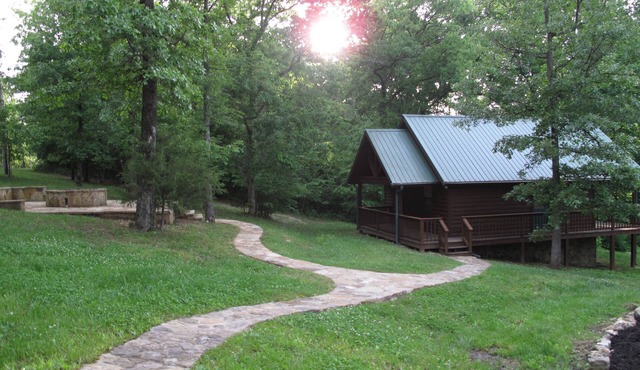 North Fork River—Beautiful Private Cabin on the North Fork River Trophy Waters! in Norfork