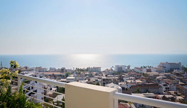 Ocean View Puerto Vallarta Penthouse* in Puerto Vallarta