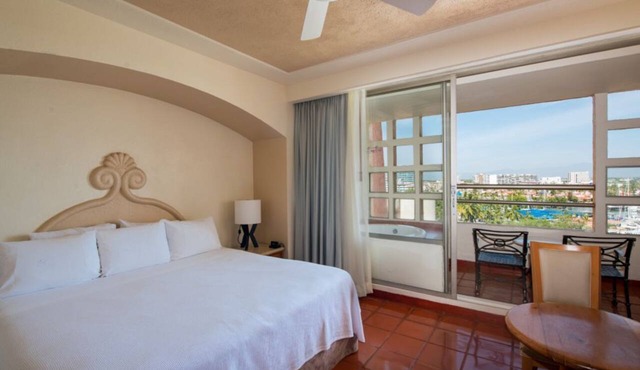 Paradise Found – Studio with Resort-Style Living in Puerto Vallarta
