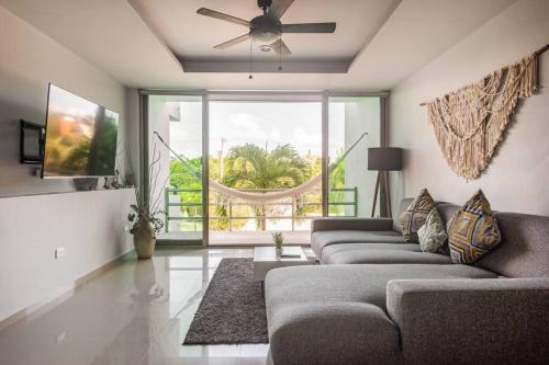 Peaceful & beautiful 3 min walking to the beach in Villa Juarez