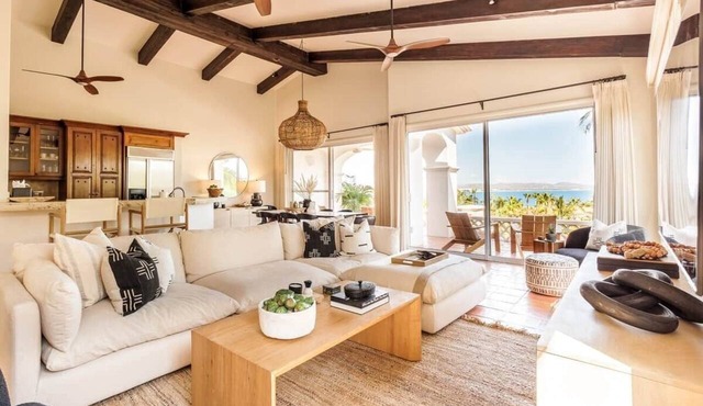 Peaceful Palmilla Ocean View Oasis Steps to Beach in Palmilla