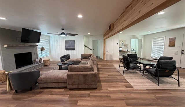 Pecan Grove | Spacious South Abilene Stay in Abilene