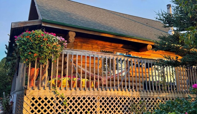 Private Oceanfront Log Home nestled right on the world famous Bay of Fundy in Middleton