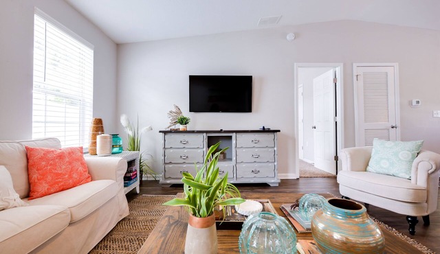 PROMO 20% WEEKLY/35% MONTHLY DISCOUNT Charming Turtle House, 1 Mile to Flagler in St. Augustine