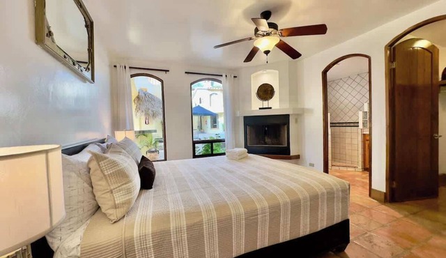 Puerto Nuevo Villa Fiesta 2BR 2BA with pool in Centro Turístico El Pescador