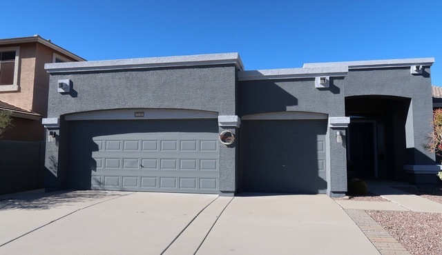 QUIET and SPACIOUS full house in Northern Phoenix. in Phoenix