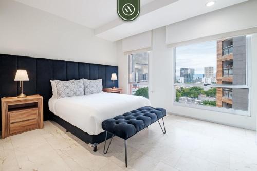 Redesigned 1BR Condo in Polanco - Pool Gym & Padel in Mexico City