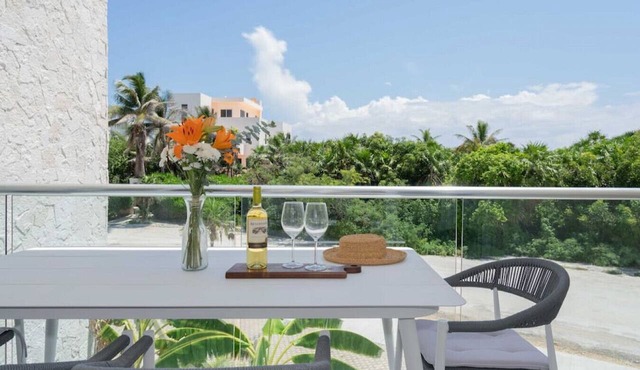 Reefside w Beach Club&Gym/Roof Top SeaView/Wi-Fi in Akumal