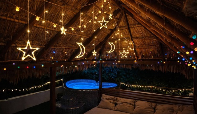 Romantic Luxury Villa with Rooftop Jacuzzi - 50m from Beach in Playa del Carmen