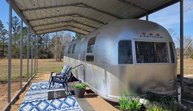 Secluded Airstream Retreat on 4 Acres Nashville GA in Nashville