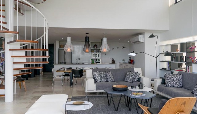Siaan Betine 4br Deluxe PDC
