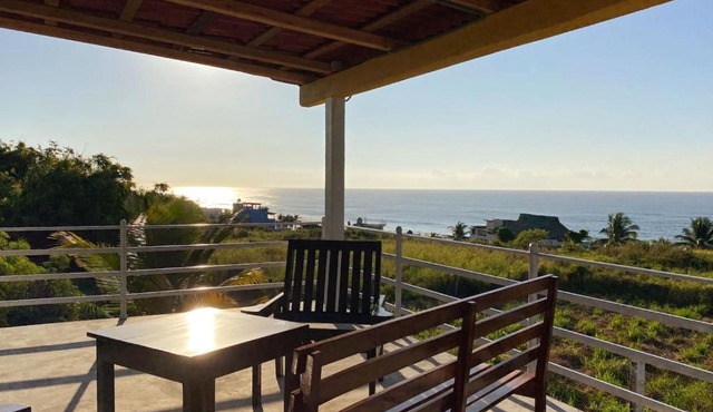 Spacious and Sunny Beachside Oasis Stunning Views in Santa Maria Tonameca