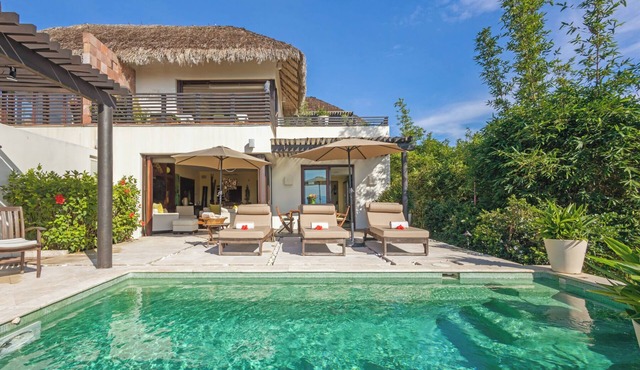 Spectacular corner villa at PortaFortuna, Punta Mita - golf cart, pool & hot tub in Punta Mita