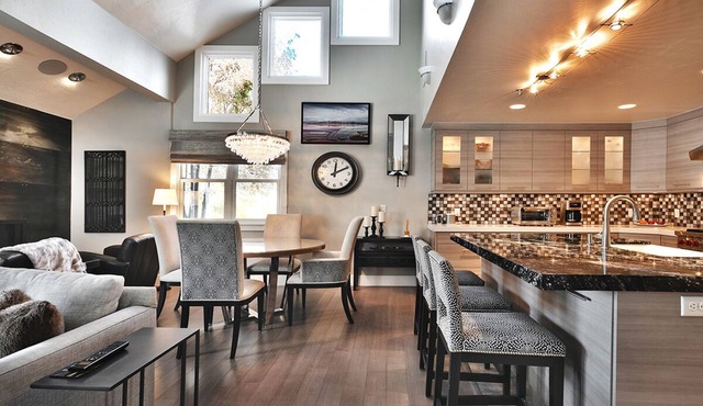 STEPS2LIFTS, LOWER PRICES FOR 26-27 SEASON, DESIGNER INTERIOR, GOURMET KITCHEN in Park City