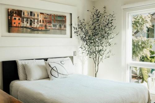 Studio 112 - Stay In Style, Stay Central in Ensenada