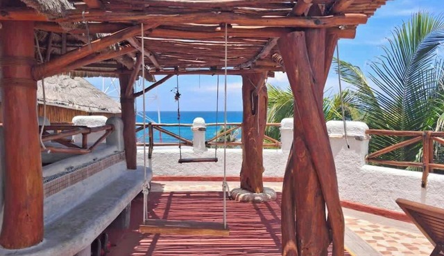 Studio for 5 - Isla Mujeres - Rooftop Ocean Views in Isla Mujeres