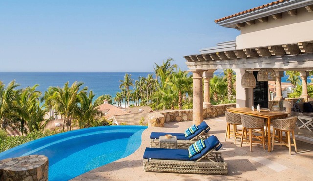 Stunning 3-Bd Del Mar Villa, Swimmable Beach — Chef & Butler Included in San Jose del Cabo