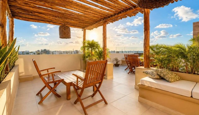 Stylish Balcony Studio Beach Area · Blanko Living in Playa del Carmen