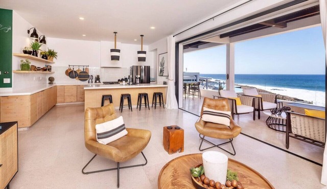 Sunset Ocean Views Luxury Cerritos Condo in Playa Los Cerritos