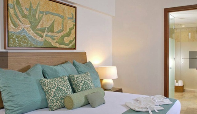 THE BLISS ONE BEDROOM SUITE in Playa del Carmen
