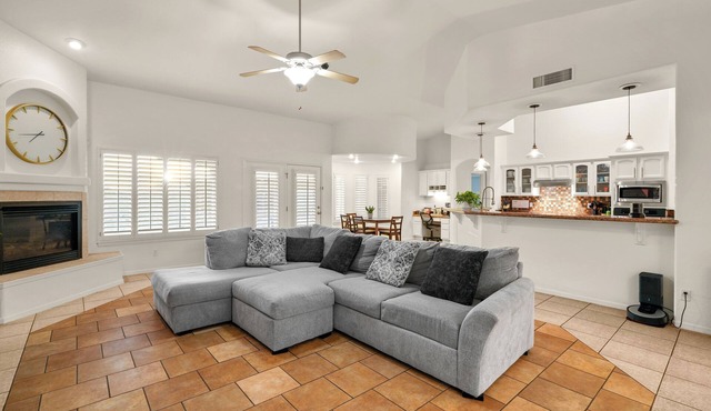 The Gathering Modern Spanish 3100sqft + Pergola, BBQ, Griddle, Seating + Gym in El Paso