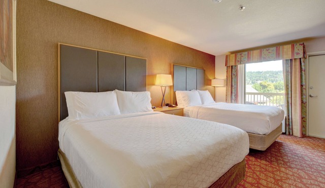 The Lodge at Roseburg in Roseburg